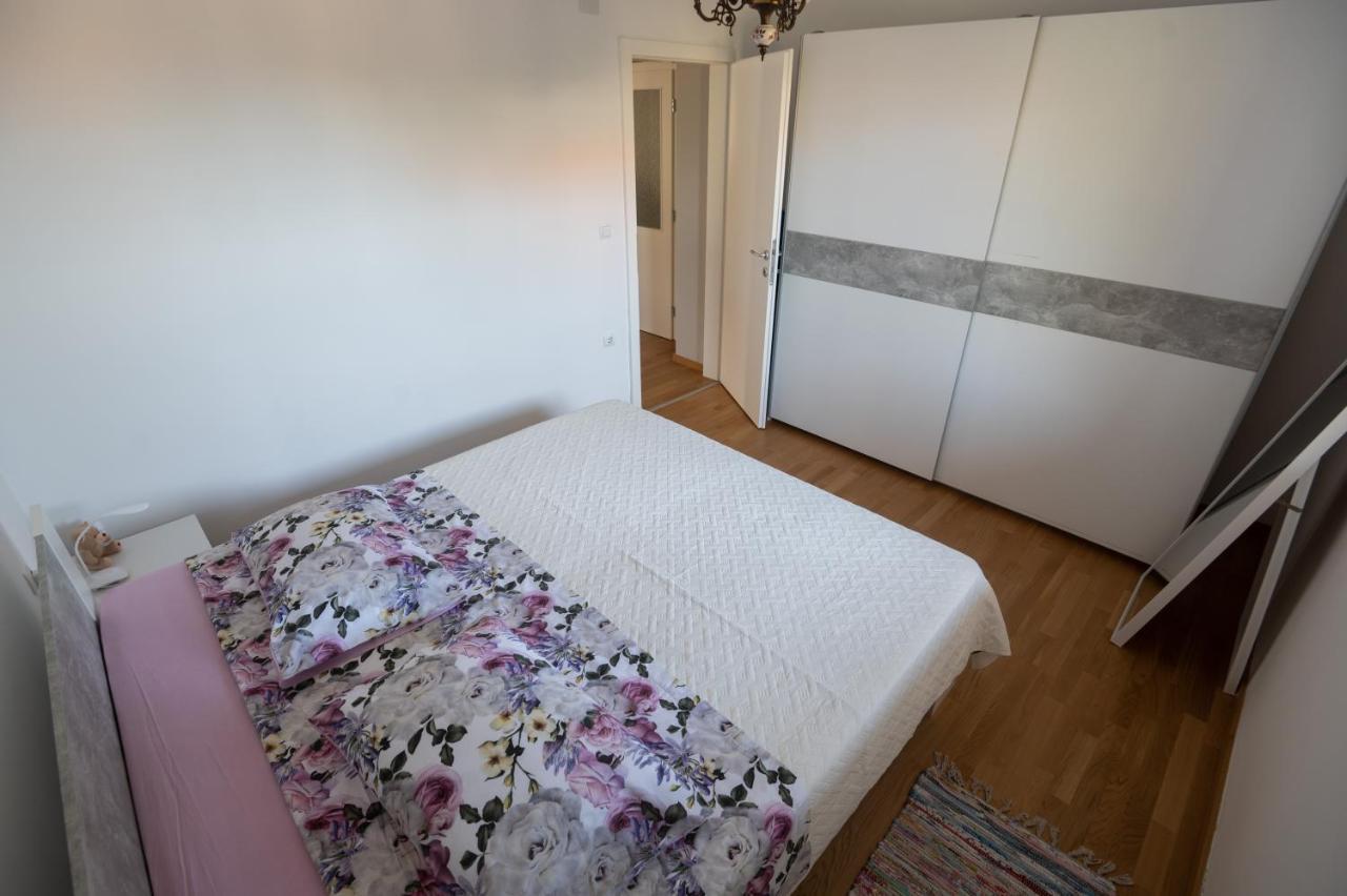 Modern Apartment Edda - Quiet Area - Close To Old Town And Beaches ザダル エクステリア 写真