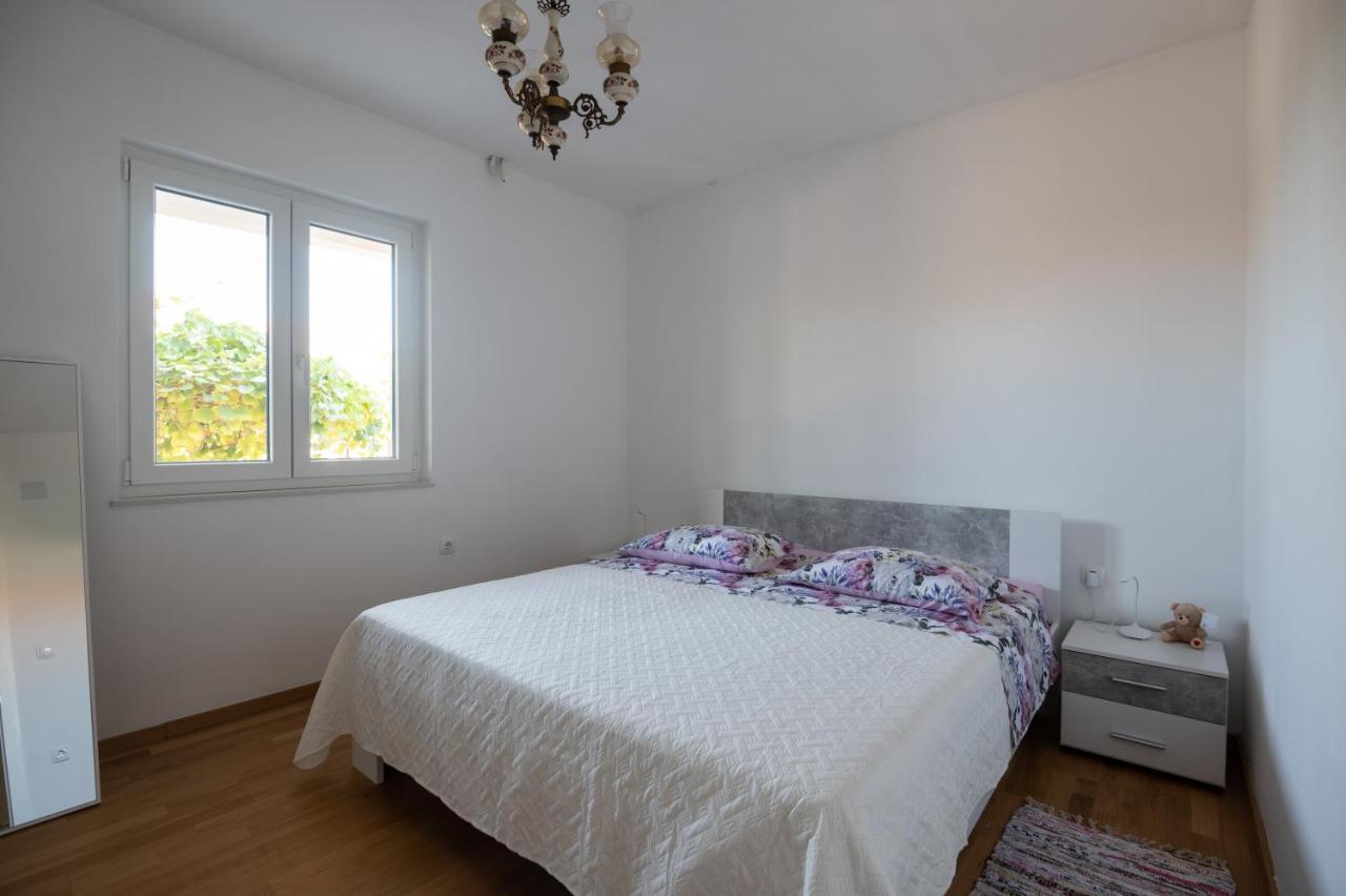 Modern Apartment Edda - Quiet Area - Close To Old Town And Beaches ザダル エクステリア 写真