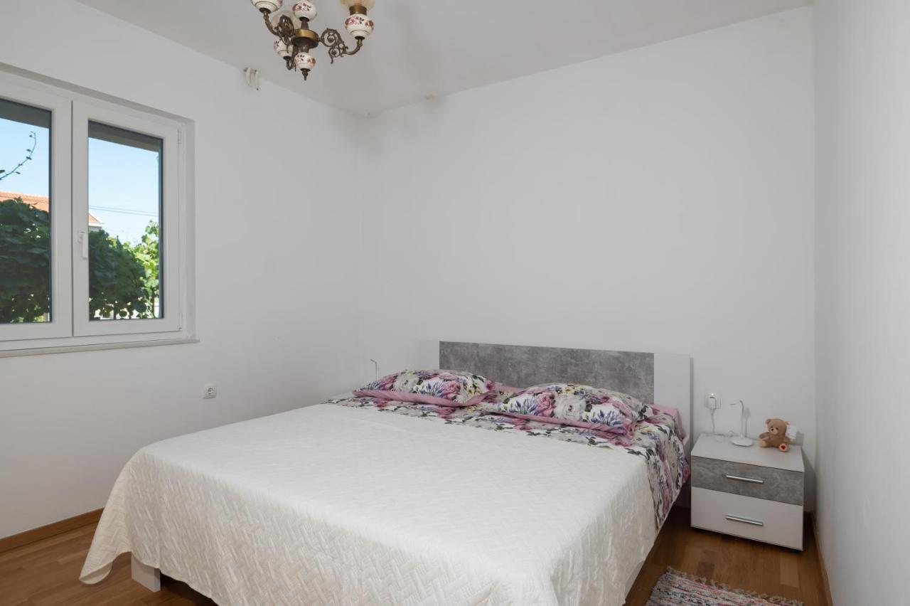 Modern Apartment Edda - Quiet Area - Close To Old Town And Beaches ザダル エクステリア 写真