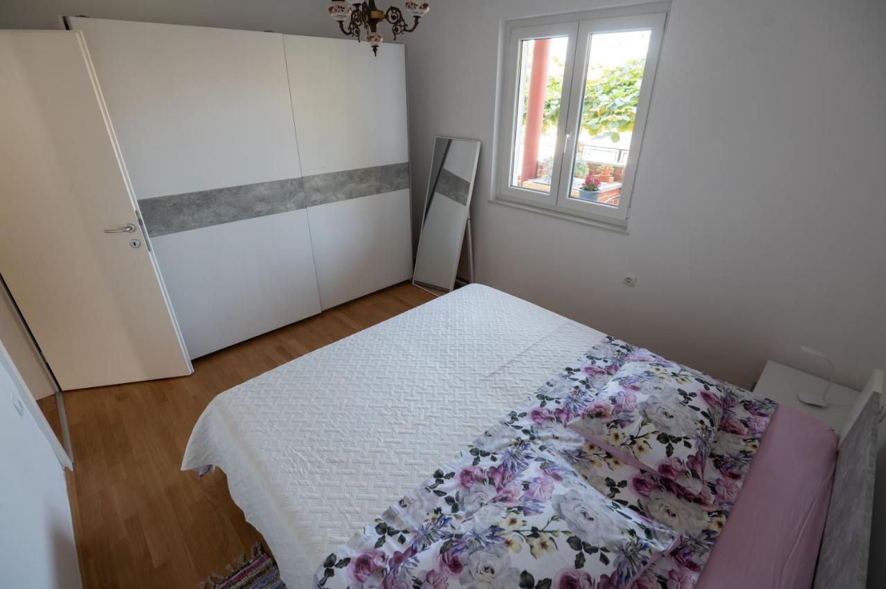 Modern Apartment Edda - Quiet Area - Close To Old Town And Beaches ザダル エクステリア 写真