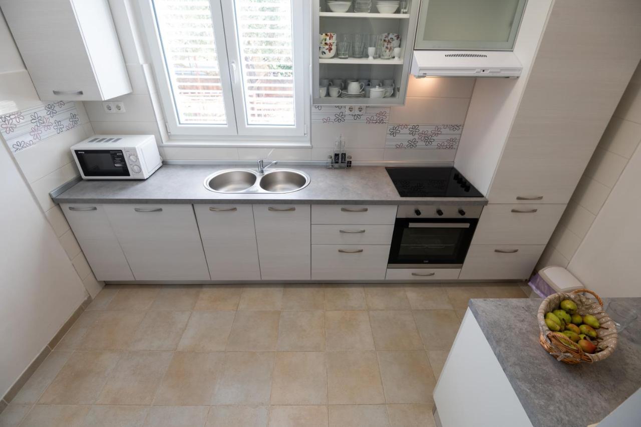 Modern Apartment Edda - Quiet Area - Close To Old Town And Beaches ザダル エクステリア 写真